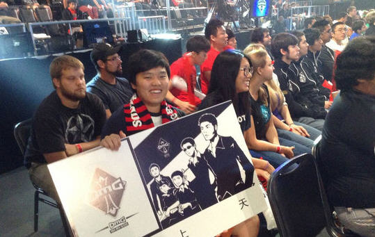 T1零封RNG，T1赛后采访表示重点警惕JDG上野